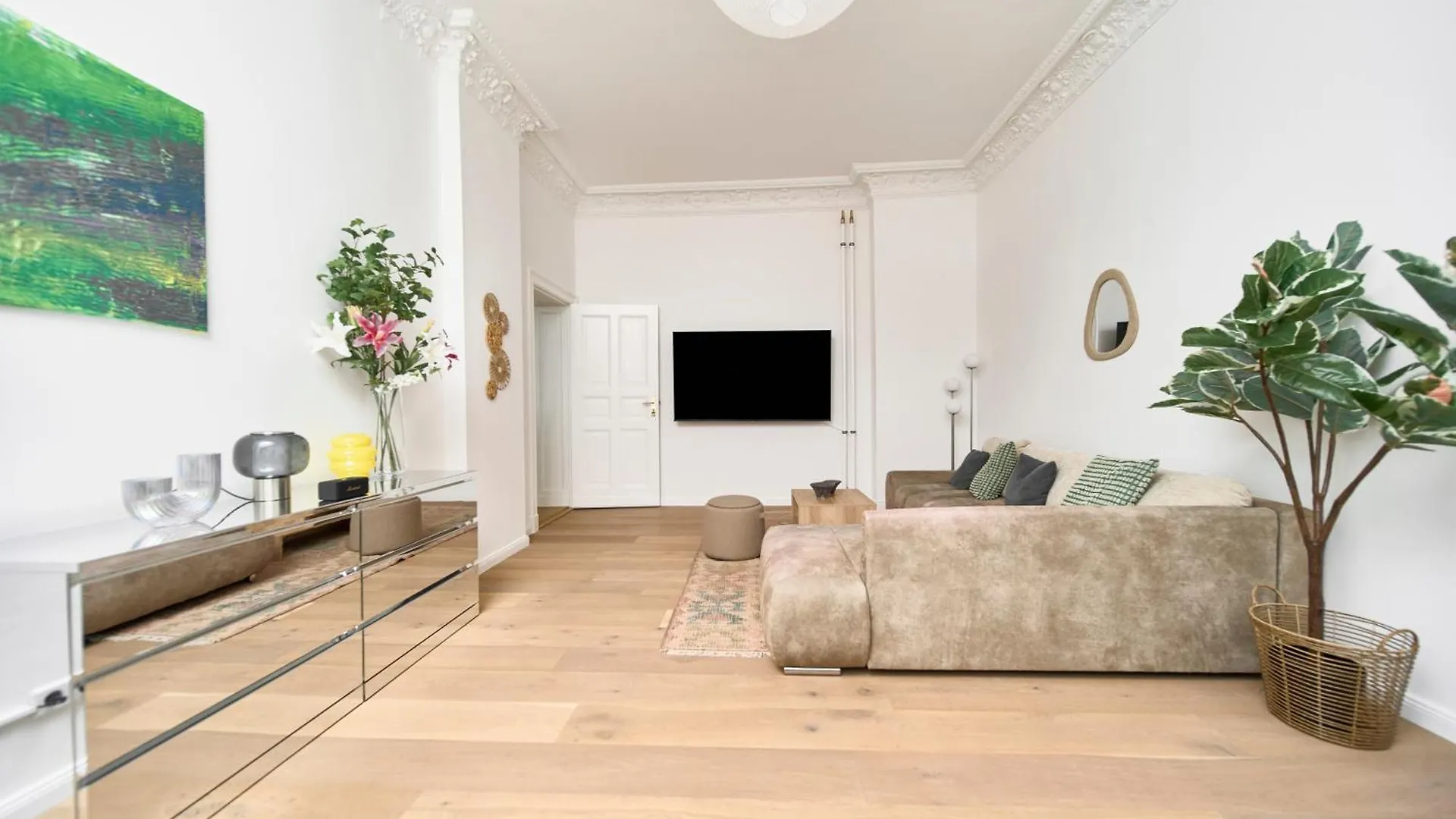 Apartman Loftly Kant99 - Zentral - 90M2 - Self Check-In - 300 Mbit Berlin